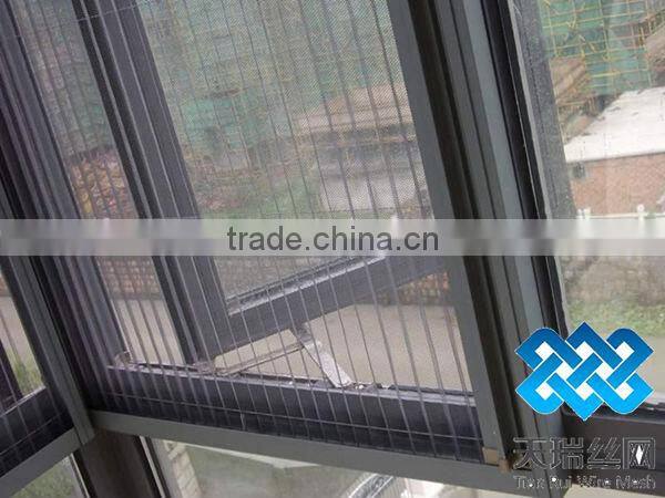 Fiberglass wire mesh for windows/fiberglass window screen