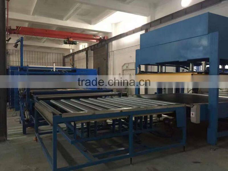 China NaiGu manufacture mattress packing line including compression fold roll packing