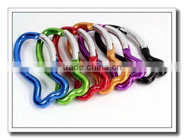 Round shape carabiner keychain