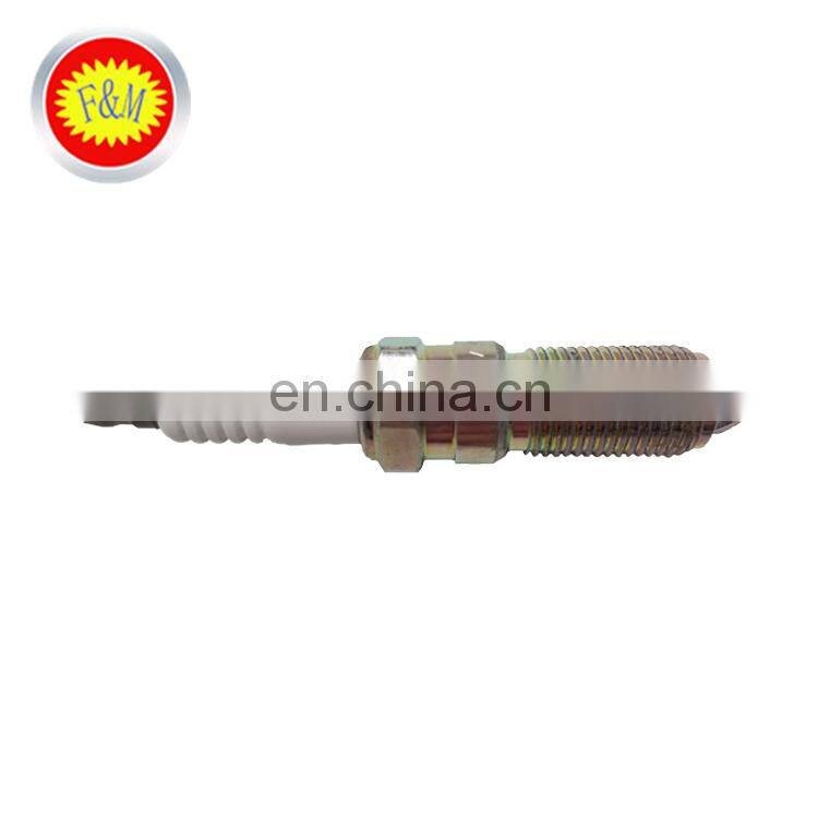 Guangzhou auto iridium spark plug price OEM 90919-01240 for engines