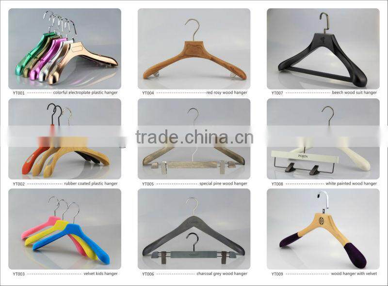 EM1308-024 BLACK Rubber coated wooden hanger for lingerie wooden underwear hanger
