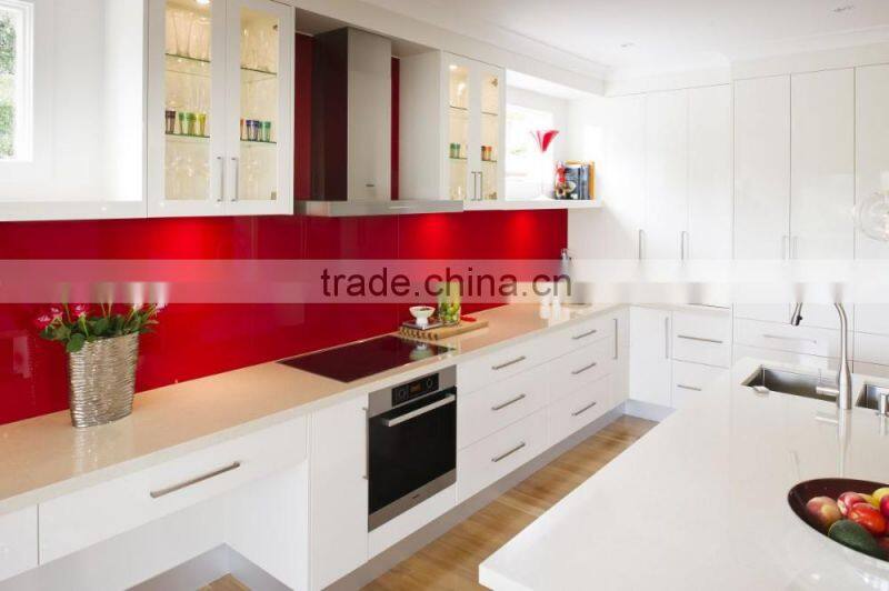high gloss red kitchen cabinet, red lacquer kitchen cabinet, high gloss lacquer kitchen cabinet doors, white lacquer kitchen cab