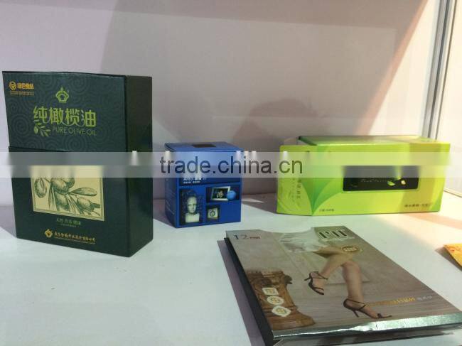 Good looking little cosmetic/gift paper box