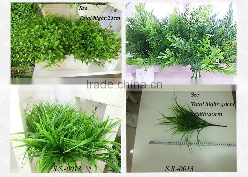 arrange artificial flowers vase