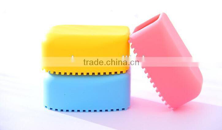 Eco-friendly mini design silicone hand washing board