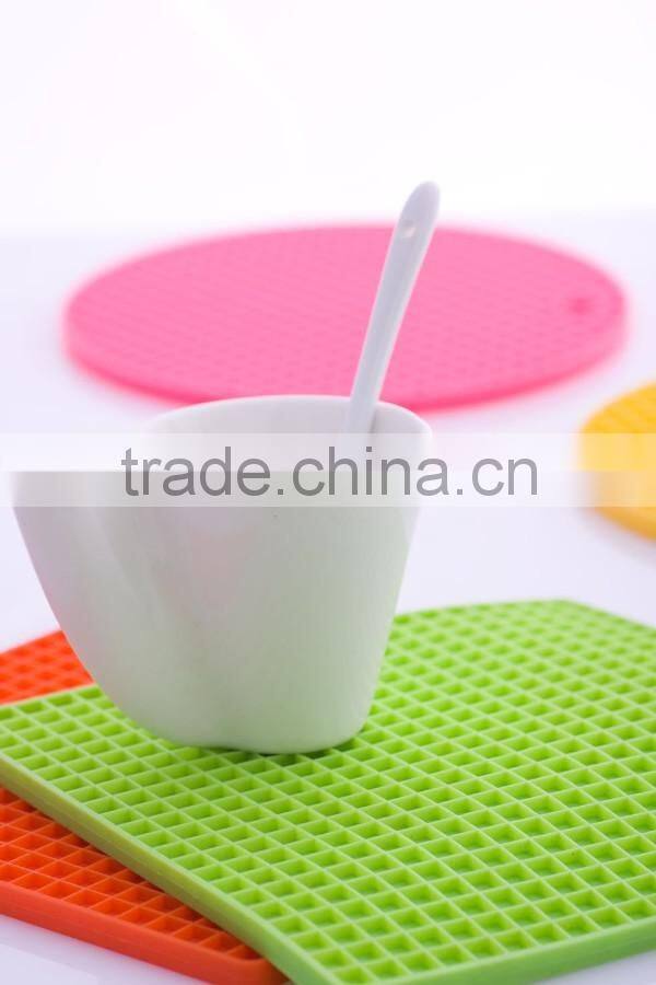 Square-shaped Non-stick silicone cup holder