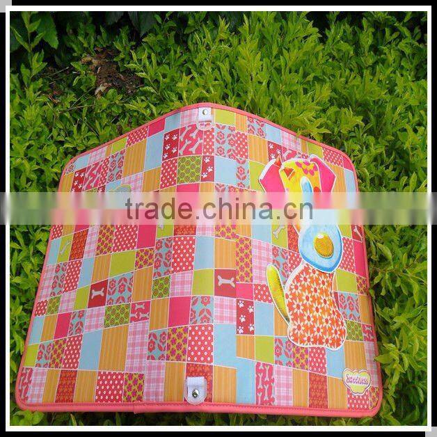 Zipper close with mirror children manager folder