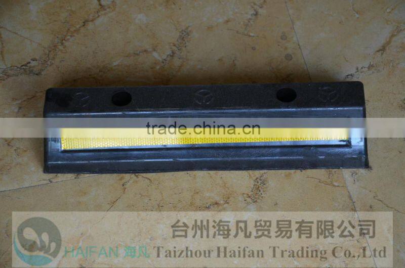 High quality 500mm rubber wheel stopper adjustable loading dock ramp for sale/Car Parking Stopper Made of Synthetic Rubber