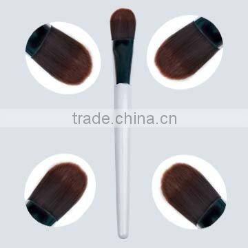 Maximum Coverage Concealer Brush 025