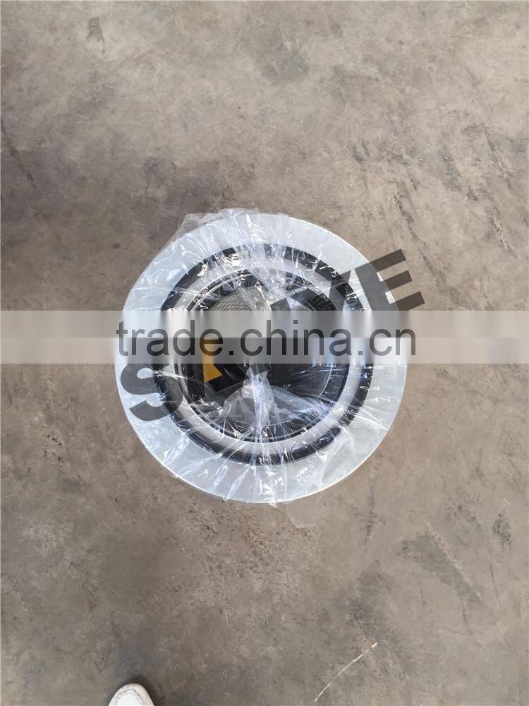 Fleetguard Air Filter AF25452