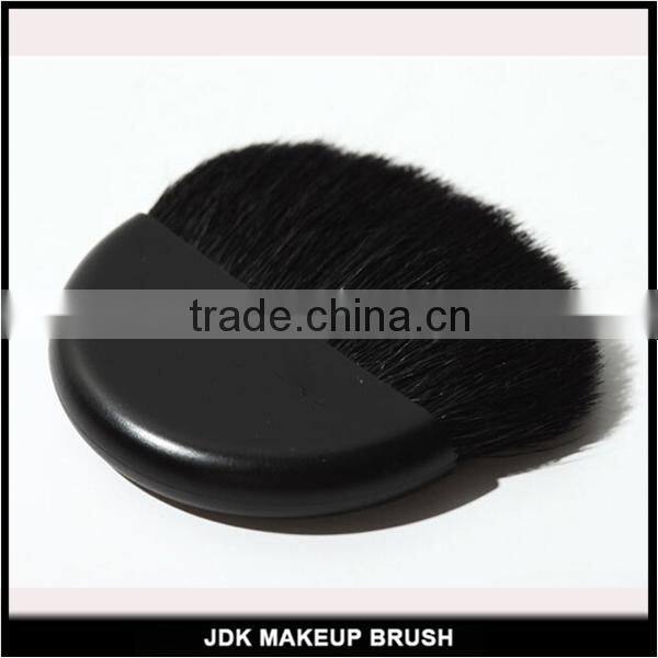 Plastic Handle Brush Half Moon Compact Makeup Brush Goat Hair Brush