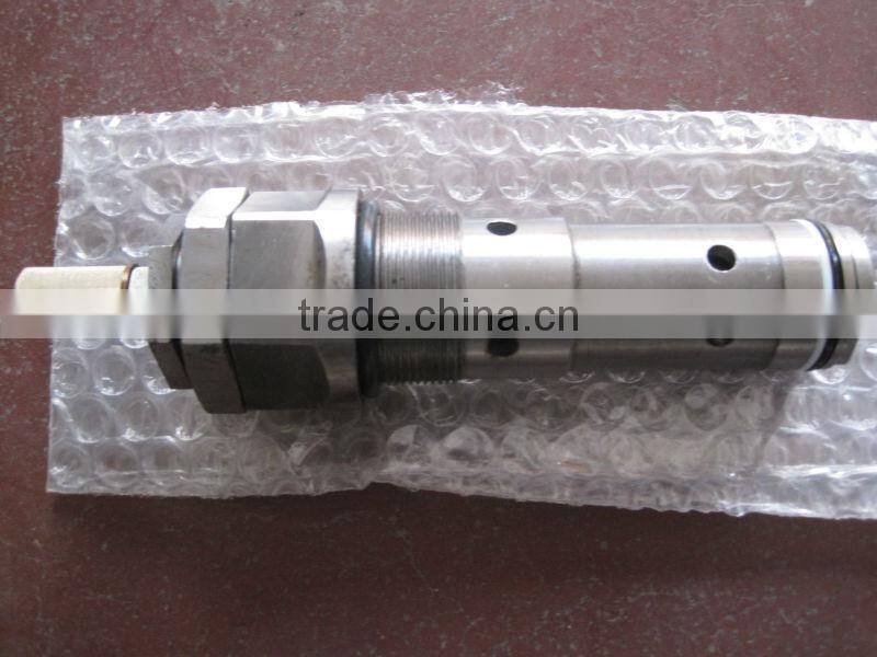 EX200-2 MAIN CONTROL VALVE , USED