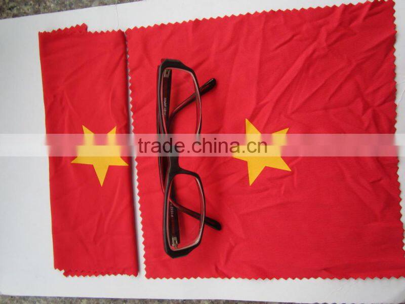 Microfiber lens cleaning cloth