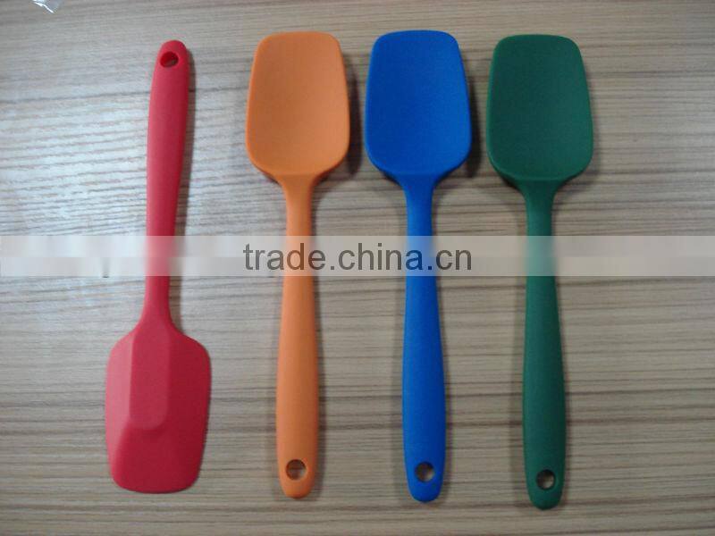 hot sale 20.5cm long silicone spoon for baby