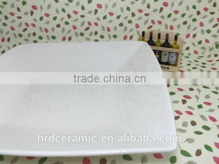 Stocked porcelain plate with custom desgin,wholesale plates serving dishes for daily used