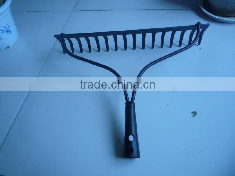 R108 rake with wood handle