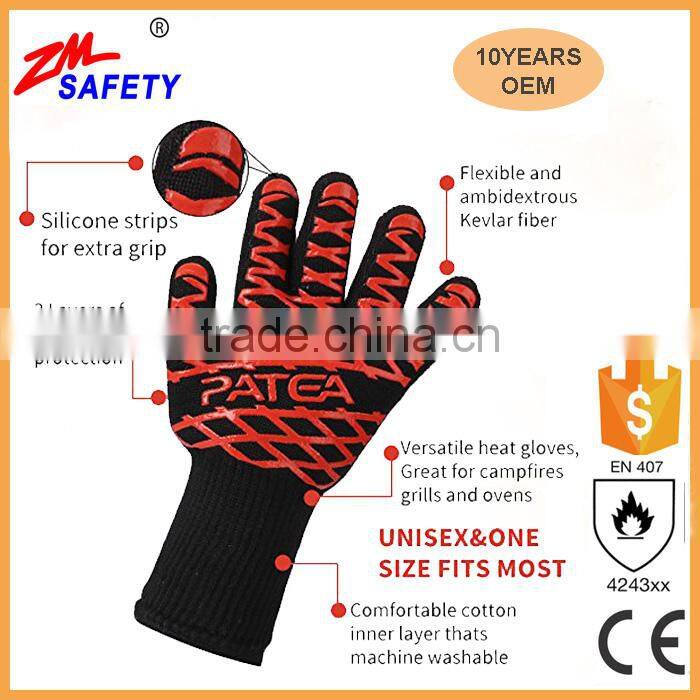 2017 hot selling kitchen cooking heat resistant bbq gloves