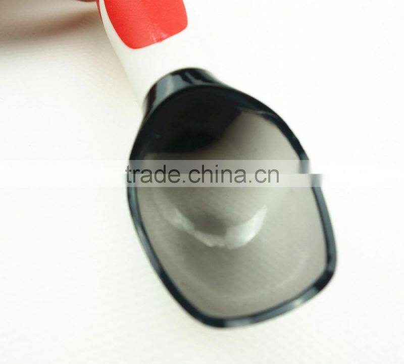 31019 New Penguin Handle Kitchen gadget kitchen tool Icecream Spoon