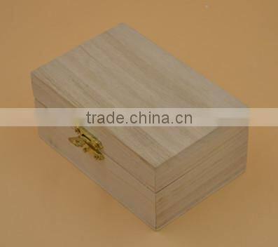 packaging boxes with lid and golden lock