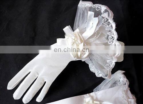 Newest Beautiful Lady's Ivory Short Tulle Wedding Gloves Lace Trim With Satin Flower&Bow Full Finger Bridal Gloves