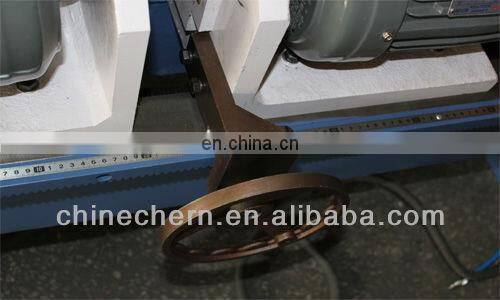 Oil pressure double-head tube chamfering machine