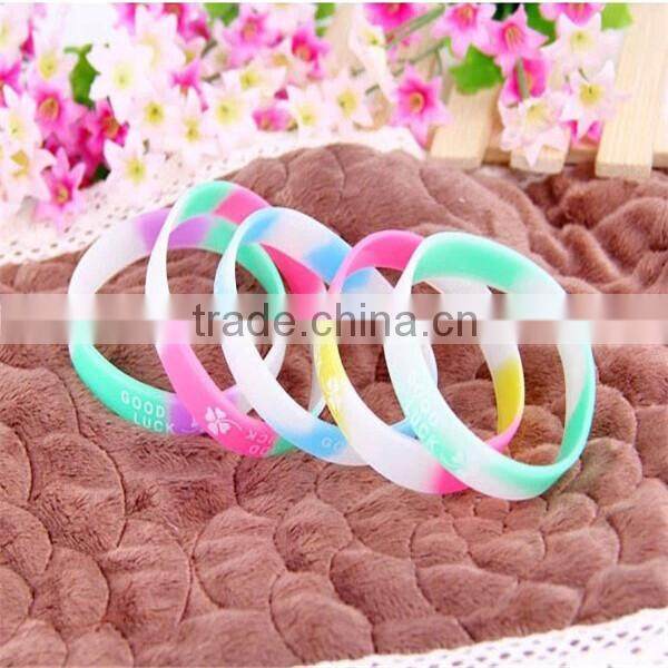 Alibaba express engrave id silicone bracelet