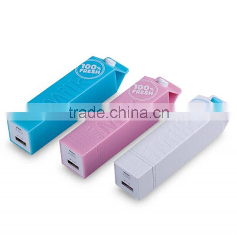 2000mah Fast charging power bank for phone MP3 laptop camera