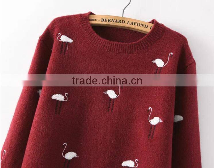 Warm long sleeve knitting wear swan embroided lady sweater pullover