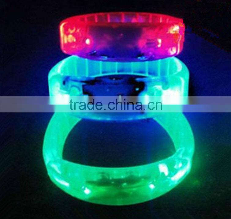 Hot Sale Motion Active Bracelet Beautiful Night LED Bracelet