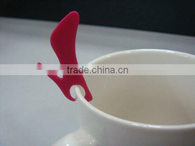 colourful high-heel silicone wine glass maker