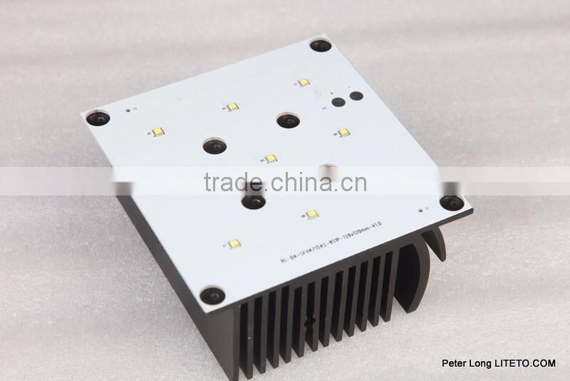 Projecting light for wall lighting Architectural lighting for buildings