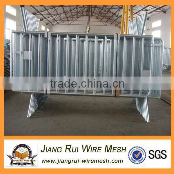 hot dipped galvanized crowd control barrier