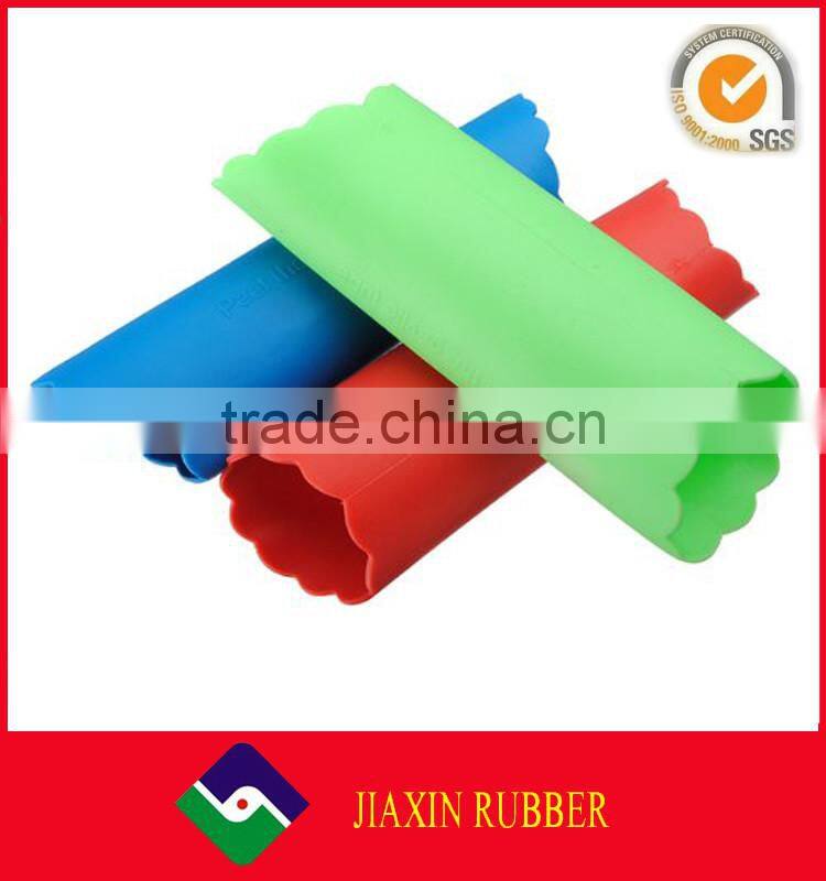 Eco-Friendly wholesale cheap silicone garlic peeler roller magic garlic skin remover