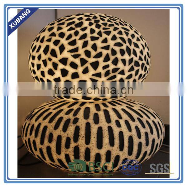 Polyresin ball lamp for garden decoration
