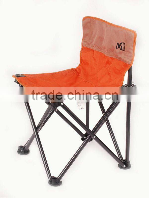 FOLDABLE CHAIR
