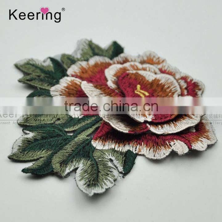2017 new arrival designs beautiful embroidery patch flower applique from keering WEF-763
