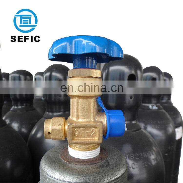 China 25E Thread Valve Nitrogen Gas Cylinder