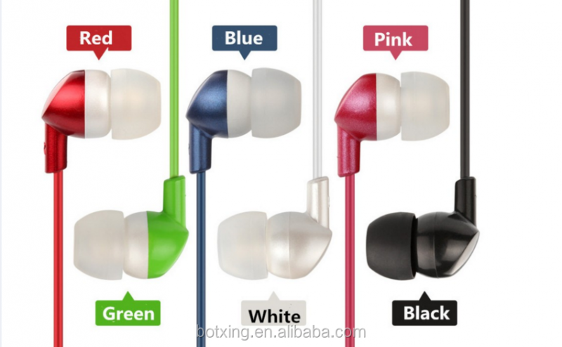Newest High Quality Wired Stereo Super Bass MFi Earphone for iPhone with charging and listening concurrently