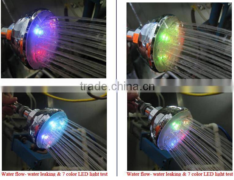 Auto flash LED faucet