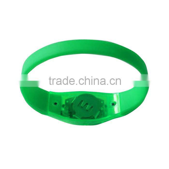 2015 hot party gift sound activated led silicone bracelet