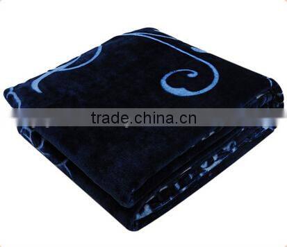 High Quality Flannel With Carving Blanket /Back Print Blanket/150D/288F Dyed Plain Style
