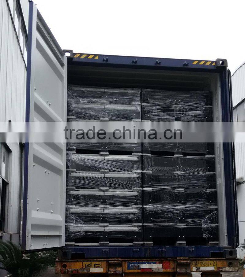 Foldable plastic box