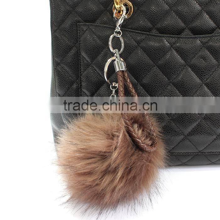 2016 New style fashion promotion gift personalized bag accessories pom pom keyring