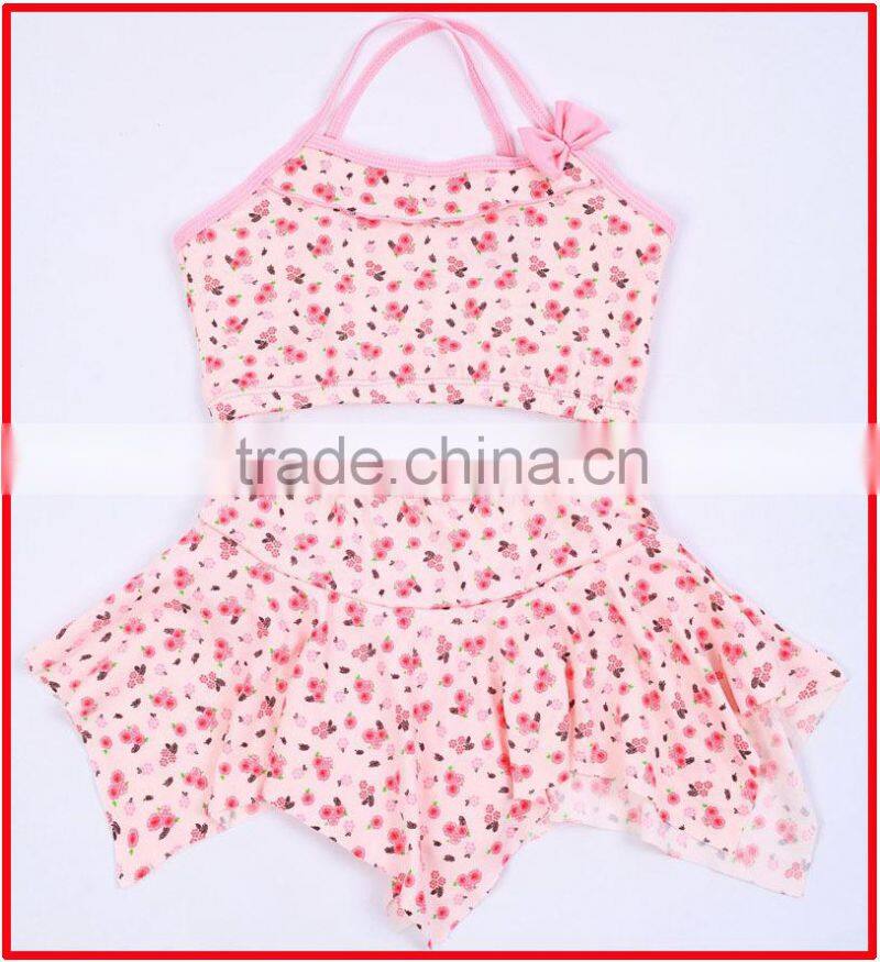 2014 fashion small flower & bowknot lovely little sexy two pieces junior girls swimwear,kids model girls in bikini with skirt
