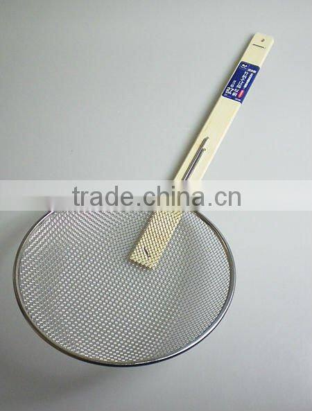 Flat Strainer With Handle For Ramen Noodle