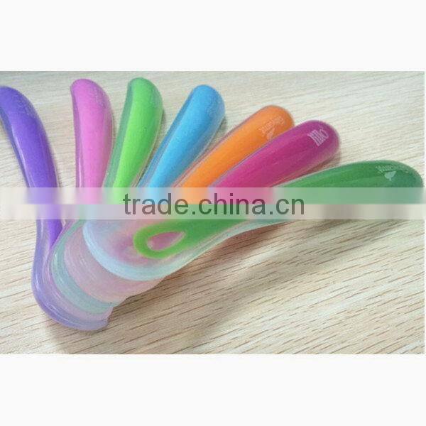 Customized Best-Selling cute silicone baby feeding spoon