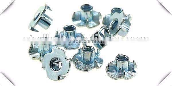 Hot Sale High Quality Carbon Steel 3/8 Furniture T Type Four Claw Nut