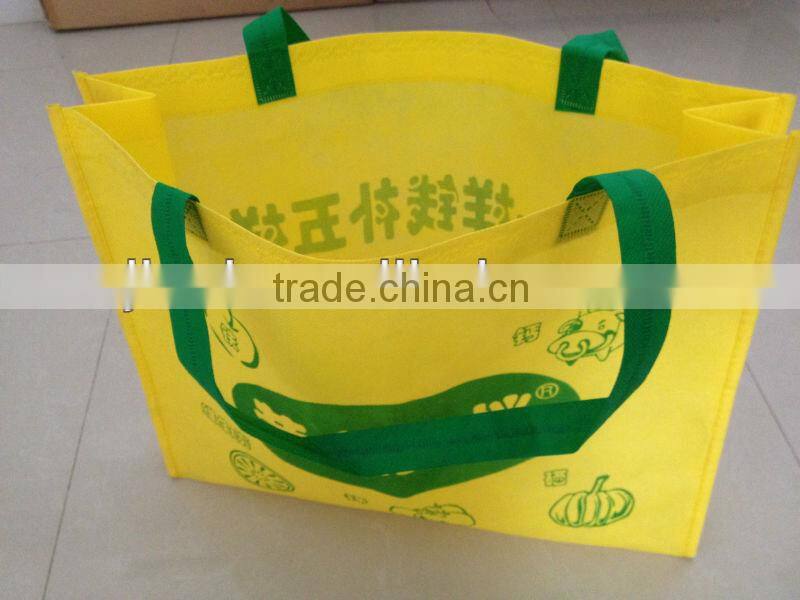 2013 non-woven hand bags