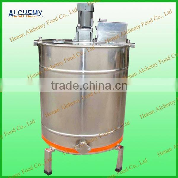 Honey extractor