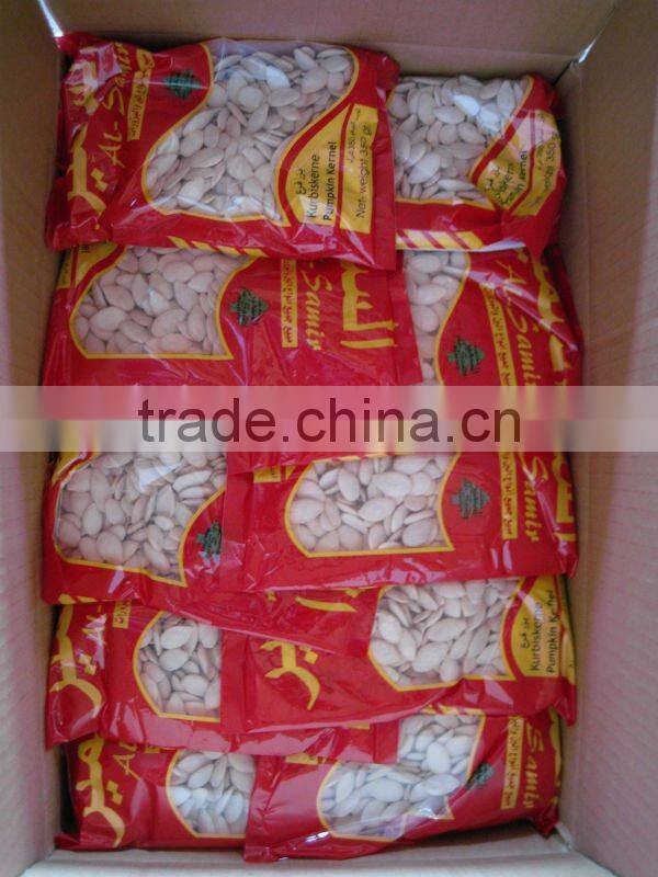sell roasted and salted pumpkin seeds 11cm,12cm,13cm